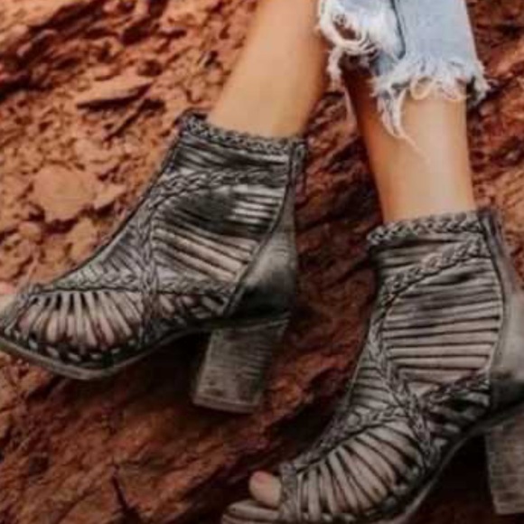Freebird Bela Peep Top Block heel Leather Boots size 7 - Picture 1 of 13